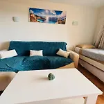 Апартаменты Neptuno Beachfront Retreat With Smart Tvs And Terrace