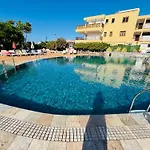 Neptuno Beachfront Retreat With Smart Tvs And Terrace