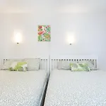 Апартаменты Neptuno Beachfront Retreat With Smart Tvs And Terrace *