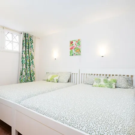 Neptuno Beachfront Retreat With Smart Tvs And Terrace Апартаменты Пуэрто-де-Сантьяго