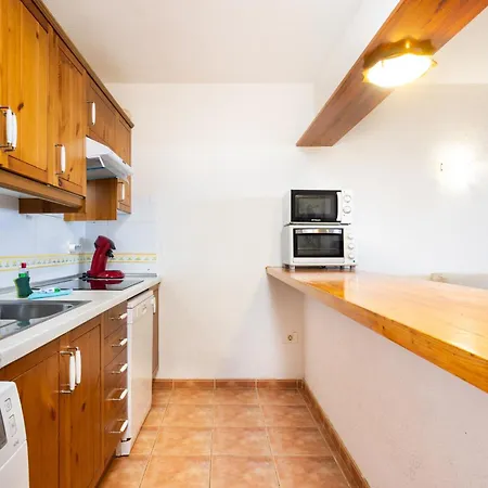 Neptuno Beachfront Retreat With Smart Tvs And Terrace Puerto de Santiago (Tenerife)